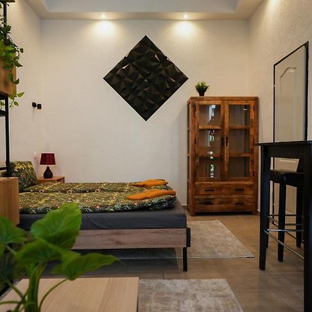 Instant Ruinbar Central Premium Apartment J 부다페스트 외부 사진